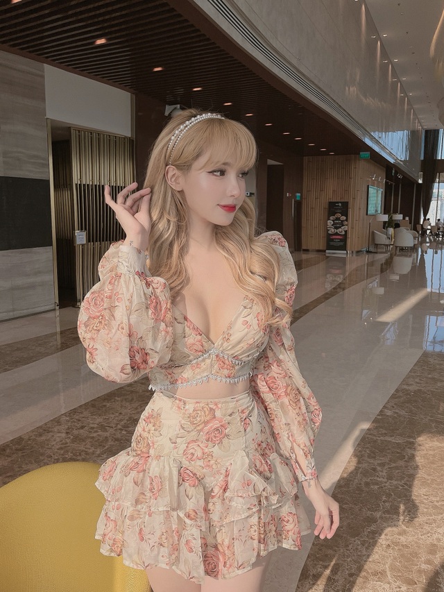 Hot girl chuyển giới xinh đẹp trải lòng: Khó tìm được tình yêu đích thực - 3 Hot girl chuyển giới xinh đẹp trải lòng: Khó tìm được tình yêu đích thực - 3