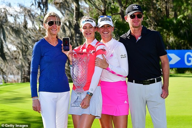 Vẻ đẹp hút hồn của nữ golf thủ 16 tuổi vừa đoạt Cúp Gainbridge LPGA - 7 Vẻ đẹp hút hồn của nữ golf thủ 16 tuổi vừa đoạt Cúp Gainbridge LPGA - 7