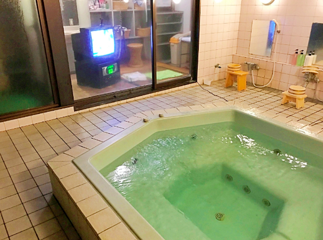 Vừa tắm onsen vừa hát karaoke - 2 Vừa tắm onsen vừa hát karaoke - 2