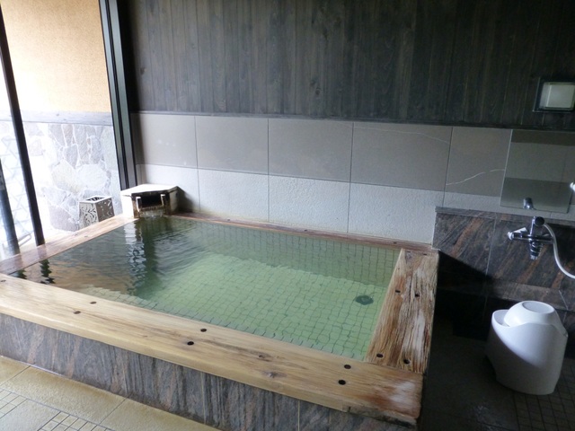 Làm thế nào để trẻ em cũng được trải nghiệm tắm onsen? - 2 Làm thế nào để trẻ em cũng được trải nghiệm tắm onsen? - 2