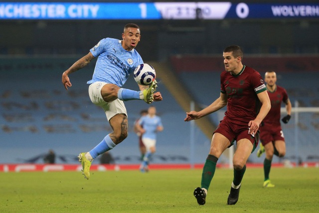 13 phút thăng hoa, Man City khiến Wolves thua đậm - 1