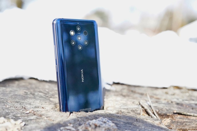 Nokia đã từ bỏ smartphone cao cấp? - 2