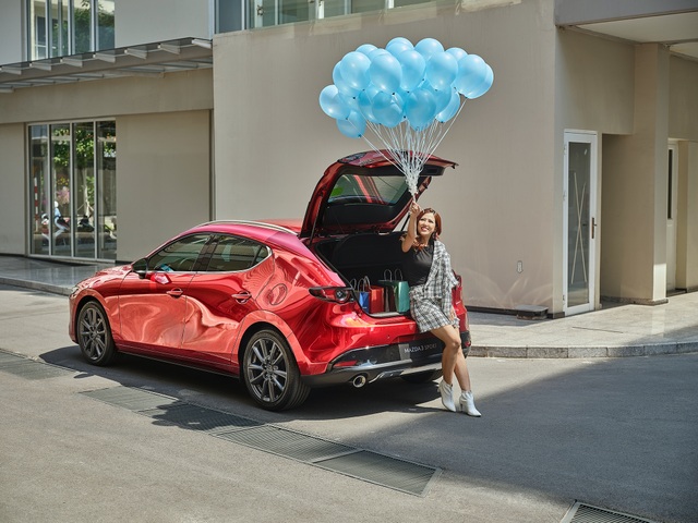 Nữ giới ngày càng ưa chuộng Mazda3 Sport - 4 Nữ giới ngày càng ưa chuộng Mazda3 Sport - 4