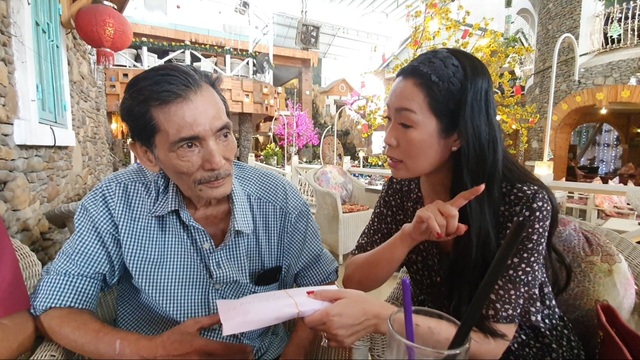 Nghệ sĩ Thương Tín: Nghệ sĩ Thương Tín: