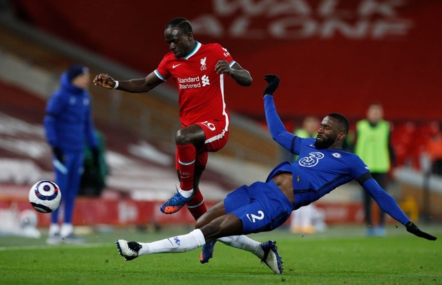 Những khoảnh khắc thảm họa của Liverpool trước Chelsea - 7
