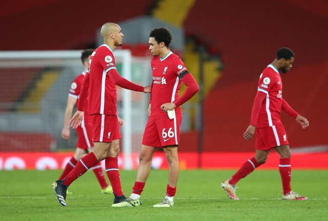 Những khoảnh khắc thảm họa của Liverpool trước Chelsea - 15