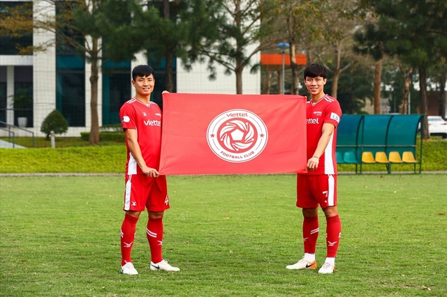 Bùi Tiến Dũng và Quế Ngọc Hải đón tin vui trước ngày V-League tái xuất - 1 Bùi Tiến Dũng và Quế Ngọc Hải đón tin vui trước ngày V-League tái xuất - 1