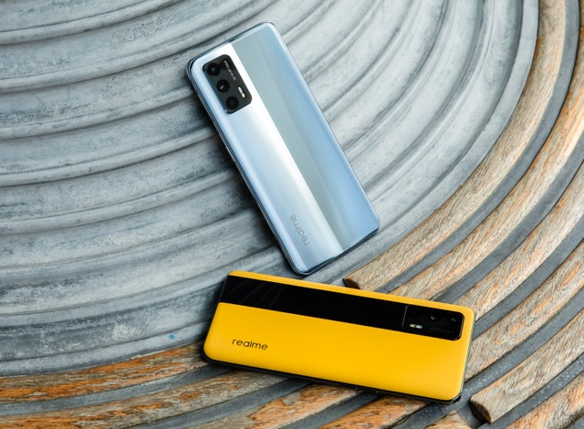 Loạt smartphone giá rẻ mới ra mắt của Realme và Xiaomi - 1 Loạt smartphone giá rẻ mới ra mắt của Realme và Xiaomi - 1