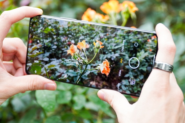 Đánh giá Xiaomi Mi 11: đối thủ của iPhone 12, Galaxy S21+ - 5 Đánh giá Xiaomi Mi 11: đối thủ của iPhone 12, Galaxy S21+ - 5