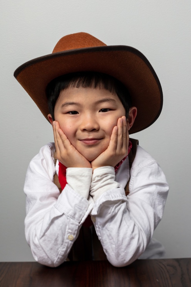 Alan S. Kim: Cậu bé 8 tuổi đáng yêu giành giải thưởng điện ảnh lớn