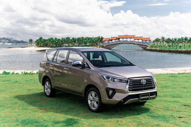 Đánh giá Toyota Innova: Thay đổi để phục vụ người dùng tốt hơn - 1