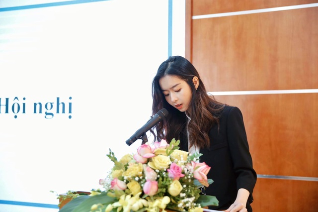 Nữ Chủ tịch hội SV ĐH Ngoại thương xinh đẹp, sở hữu bảng thành tích đáng nể - 4 Nữ Chủ tịch hội SV ĐH Ngoại thương xinh đẹp, sở hữu bảng thành tích đáng nể - 4