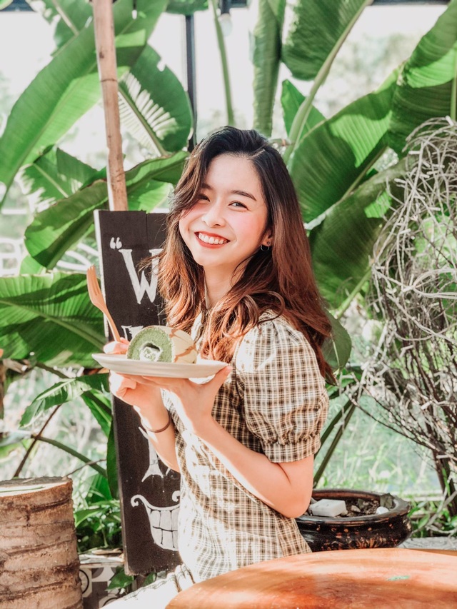 Nữ Chủ tịch hội SV ĐH Ngoại thương xinh đẹp, sở hữu bảng thành tích đáng nể - 5 Nữ Chủ tịch hội SV ĐH Ngoại thương xinh đẹp, sở hữu bảng thành tích đáng nể - 5