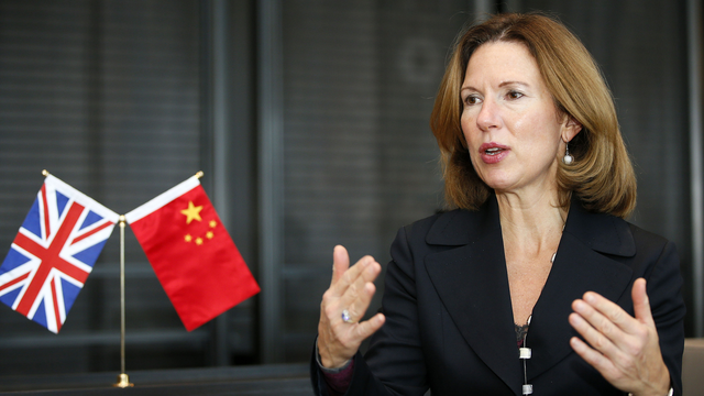 Trung Quốc triệu tập đại sứ Anh vì bài viết bênh vực hãng tin BBC - 1