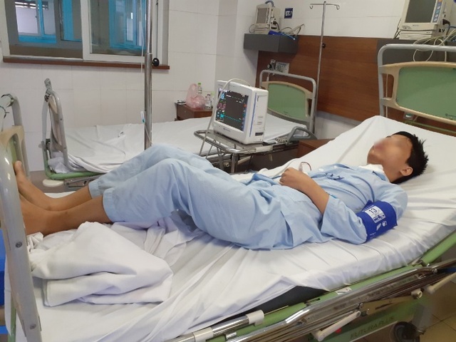 Cậu bé 15 tuổi nói khàn, khó thở như cá trên cạn vì u tuyến giáp di căn - 3 Cậu bé 15 tuổi nói khàn, khó thở như cá trên cạn vì u tuyến giáp di căn - 3