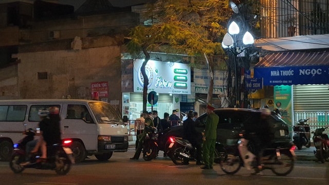 Hải Phòng xác định 5 trường hợp F1 của 2 ca nhiễm SARS-CoV-2 - 2 Hải Phòng xác định 5 trường hợp F1 của 2 ca nhiễm SARS-CoV-2 - 2