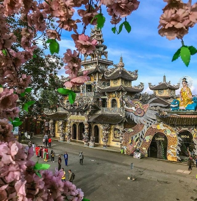 The unique pagoda, holding the most records in Vietnam - 1