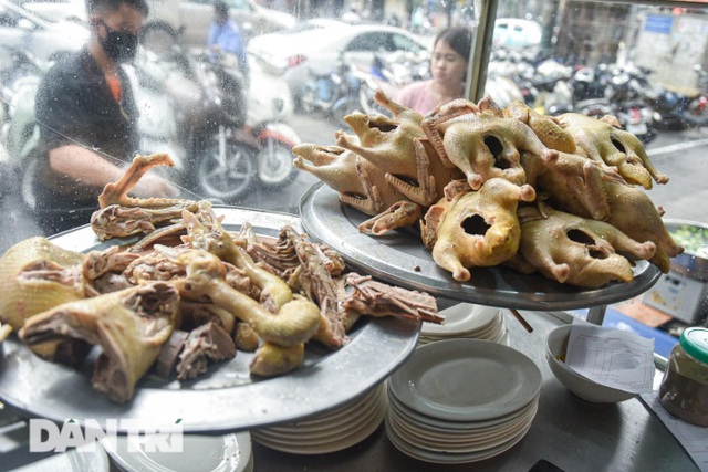 Quán ngan gié lâu đời ở Hà Nội, bà chủ U60 Quán ngan gié lâu đời ở Hà Nội, bà chủ U60