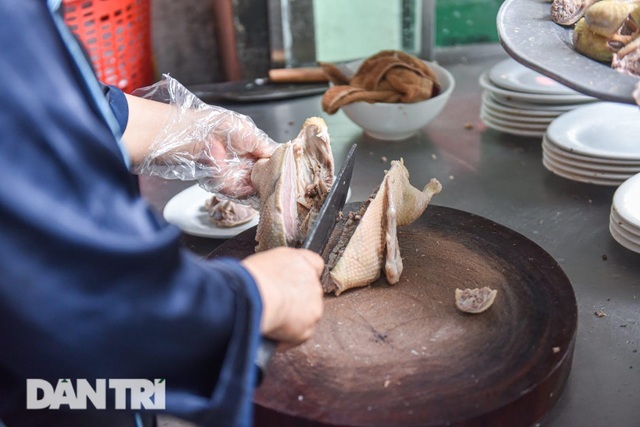 Quán ngan gié lâu đời ở Hà Nội, bà chủ U60 Quán ngan gié lâu đời ở Hà Nội, bà chủ U60