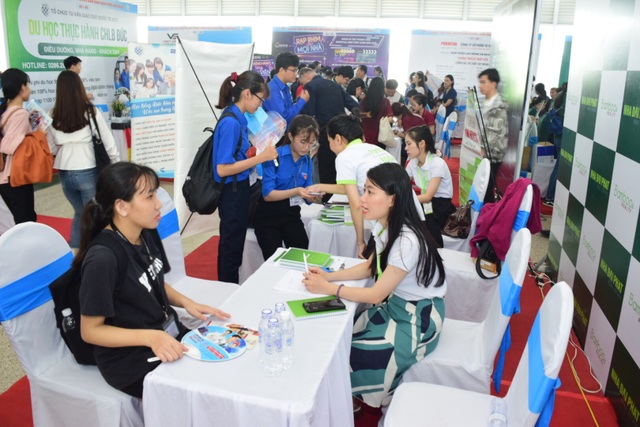 Hơn 27.000 lao động có công việc mới trong 3 tháng đầu năm - 2 Hơn 27.000 lao động có công việc mới trong 3 tháng đầu năm - 2
