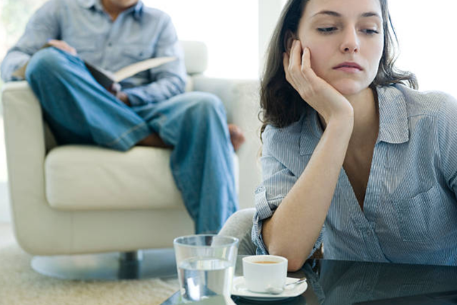 Đừng kiểm soát chồng nữa, hãy kiểm soát cảm xúc của mình - 1 Đừng kiểm soát chồng nữa, hãy kiểm soát cảm xúc của mình - 1
