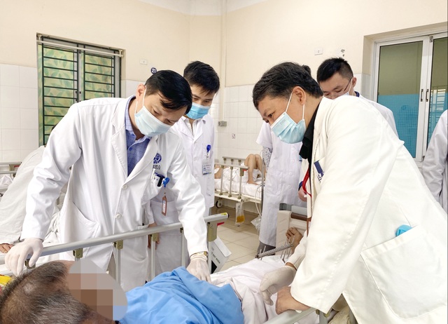 Nhiễm khuẩn tụ cầu vàng, nhiễm trùng nguy hiểm vì châm cứu - 2 Nhiễm khuẩn tụ cầu vàng, nhiễm trùng nguy hiểm vì châm cứu - 2
