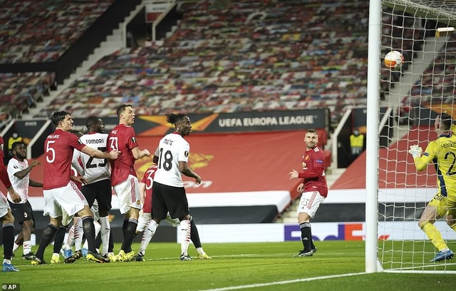 Man Utd ôm nỗi đau phút cuối trước AC Milan, Arsenal thắng dễ dàng - 4 Man Utd ôm nỗi đau phút cuối trước AC Milan, Arsenal thắng dễ dàng - 4