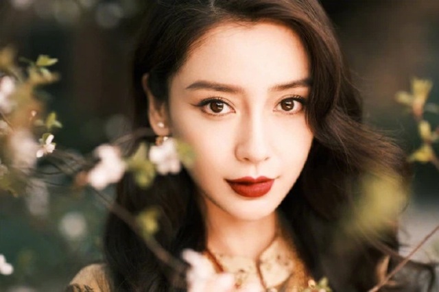 Angelababy được khen đẹp nhưng bị chê diễn xuất tệ - 2 Angelababy được khen đẹp nhưng bị chê diễn xuất tệ - 2