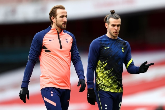 Arsenal 2-1 Tottenham: Lamela lập siêu phẩm Rabona và bị đuổi - 13 Arsenal 2-1 Tottenham: Lamela lập siêu phẩm Rabona và bị đuổi - 13