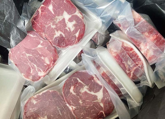 Dân buôn trần tình lí do bò Úc nhập rẻ hơn cả thịt lợn bán ngoài chợ  - 1