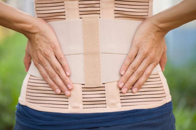 Đai Mioroshi được thiết kế như thế nào để hỗ trợ đau lưng?
