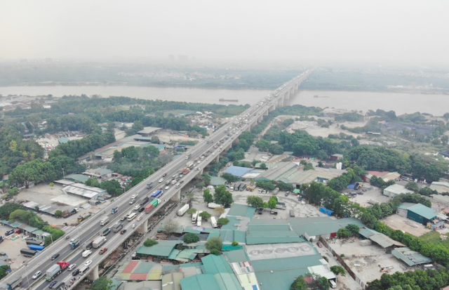 Hà Nội hạ tốc độ tối đa ô tô lưu thông trên cầu Thanh Trì - 1
