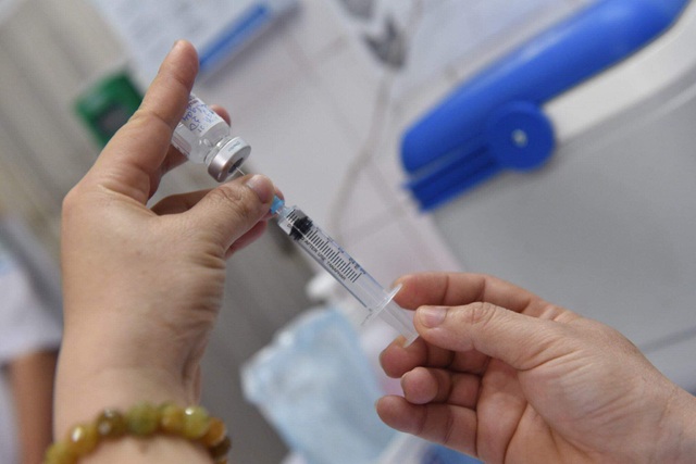 Gần 40.000 người tại 19 tỉnh, thành đã tiêm vắc xin Covid-19 - 2
