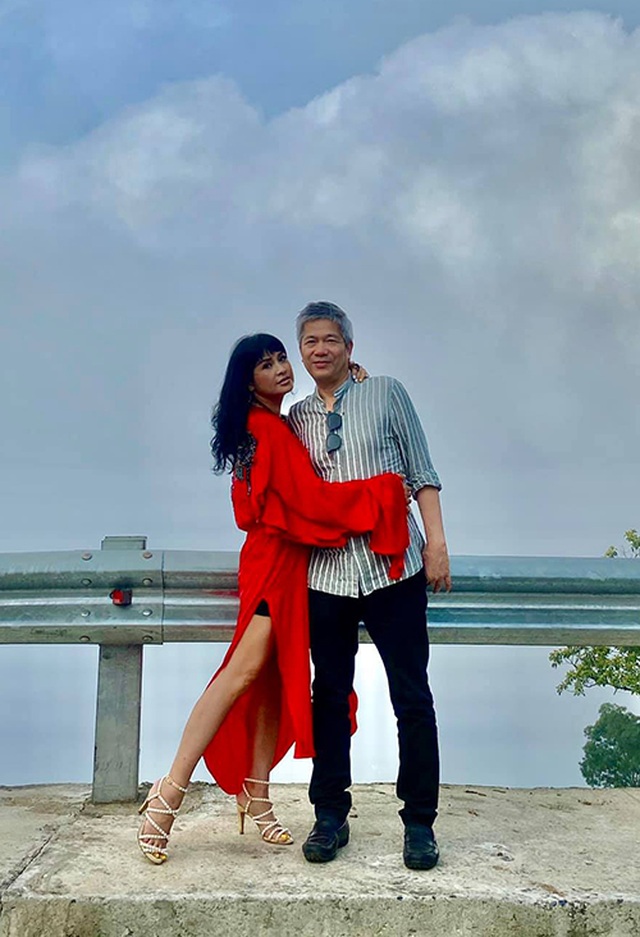 Diva Thanh Lam: Yêu bác sĩ Tiến Hùng, tôi đã khóc nhiều lần… - 3 Diva Thanh Lam: Yêu bác sĩ Tiến Hùng, tôi đã khóc nhiều lần… - 3