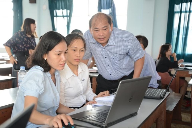Bồi dưỡng giáo viên Chương trình phổ thông mới: Học cả trên Zalo, Facebook - 2 Bồi dưỡng giáo viên Chương trình phổ thông mới: Học cả trên Zalo, Facebook - 2