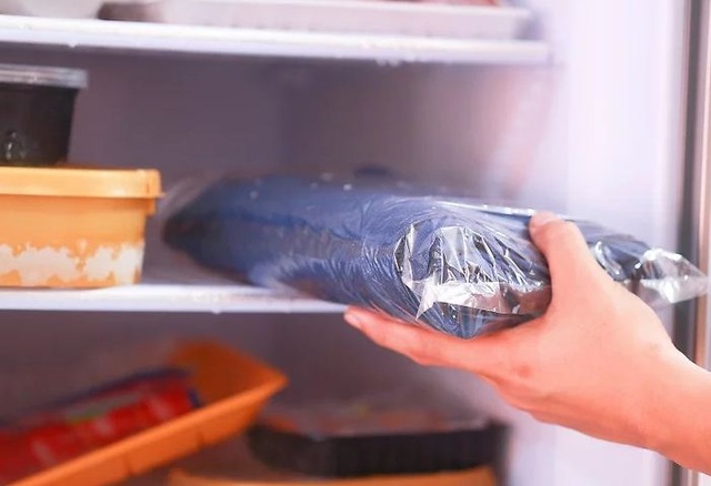 Mẹo khử mùi ẩm mốc quần áo hiệu quả vào ngày mưa phùn - 3 Mẹo khử mùi ẩm mốc quần áo hiệu quả vào ngày mưa phùn - 3