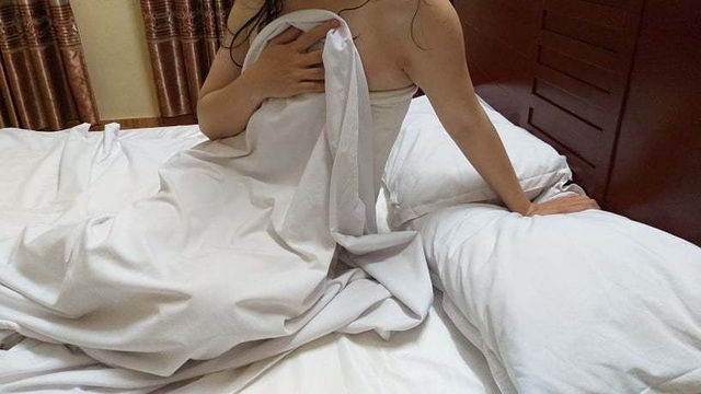 Vợ dùng clip sex hâm nóng, bị chồng trách... hư thân mất nết - 1 Vợ dùng clip sex hâm nóng, bị chồng trách... hư thân mất nết - 1
