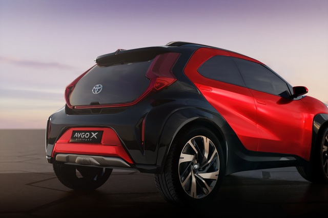 Toyota Aygo X Prologue chuẩn bị cho sự ra mắt của mẫu crossover đô thị mới - 7 Toyota Aygo X Prologue chuẩn bị cho sự ra mắt của mẫu crossover đô thị mới - 7