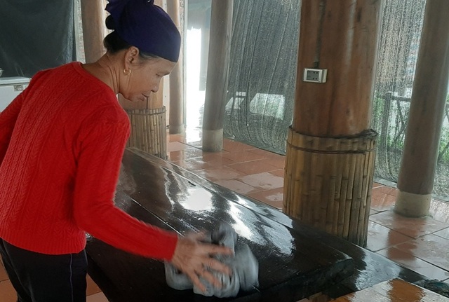 Sương mù dày đặc kéo dài, cuộc sống người dân đảo lộn hoàn toàn - 4 Sương mù dày đặc kéo dài, cuộc sống người dân đảo lộn hoàn toàn - 4
