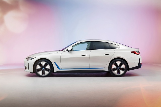 BMW i4 có công suất lên tới 523 mã lực, cạnh tranh sát sườn Tesla Model 3 - 9