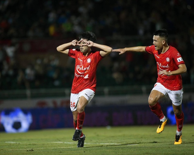Thầy Lee Nguyễn ví CLB Hà Nội của Quang Hải như… Bayern Munich - 2 Thầy Lee Nguyễn ví CLB Hà Nội của Quang Hải như… Bayern Munich - 2