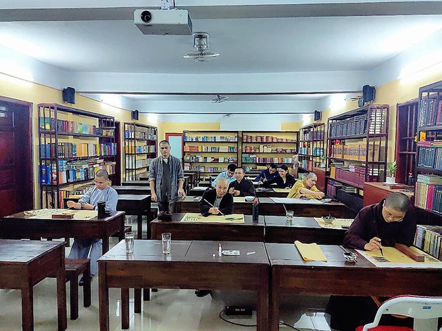 Lớp học thư pháp 0 đồng tại Chùa Long Hưng - 3 Lớp học thư pháp 0 đồng tại Chùa Long Hưng - 3