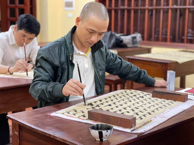 Lớp học thư pháp 0 đồng tại Chùa Long Hưng - 4 Lớp học thư pháp 0 đồng tại Chùa Long Hưng - 4