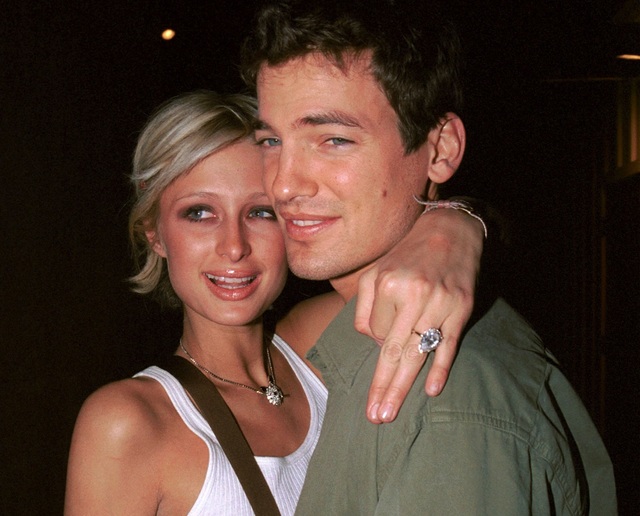 Bốn lần đính hôn của Paris Hilton - 1 Bốn lần đính hôn của Paris Hilton - 1