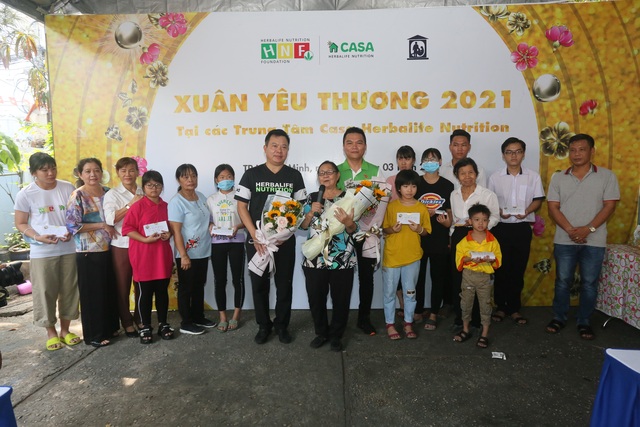 Herbalife Việt Nam tổ chức chương trình Xuân Yêu Thương cho trẻ em khó khăn - 3 Herbalife Việt Nam tổ chức chương trình Xuân Yêu Thương cho trẻ em khó khăn - 3
