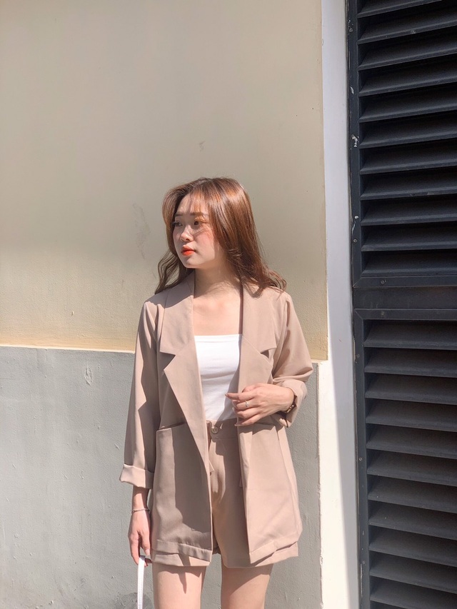 Cùng Bella House khám phá cách phối đồ cá tính với áo Blazer - 2