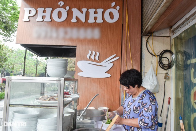 5 noodle shops attracting the most customers in Hanoi: Delicious, the name is still very poisonous - 1