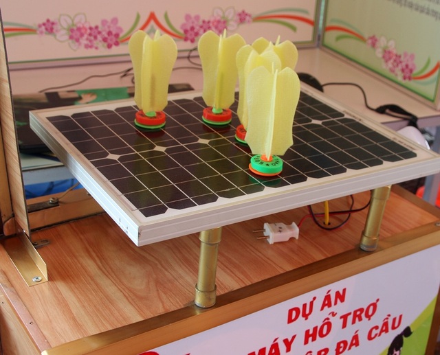 Khai mạc Cuộc thi Khoa học kỹ thuật cấp quốc gia dành cho học sinh - 12 Khai mạc Cuộc thi Khoa học kỹ thuật cấp quốc gia dành cho học sinh - 12