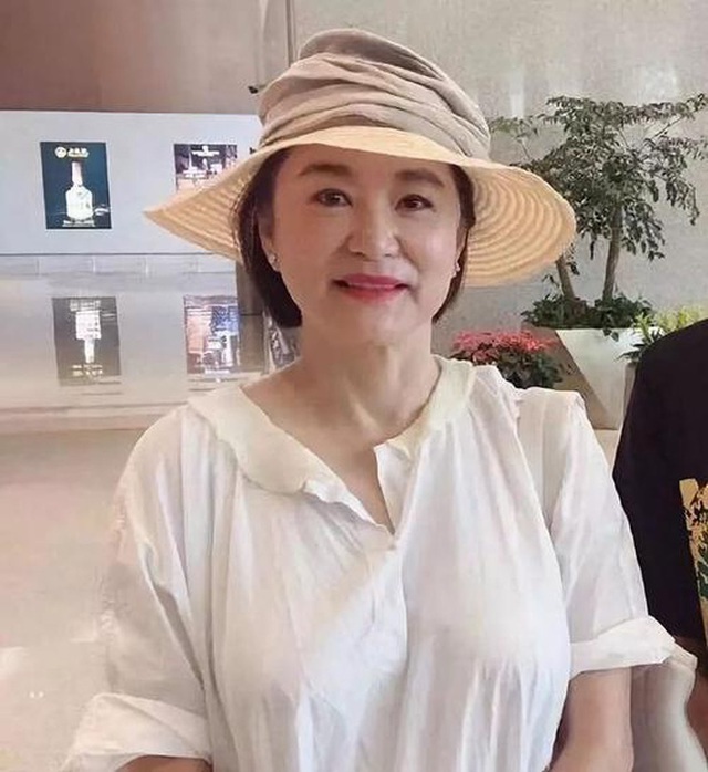 Cuộc đời các mỹ nhân Hồng Kông sắc nước hương trời thập niên 90 (phần 1) - 11 Cuộc đời các mỹ nhân Hồng Kông sắc nước hương trời thập niên 90 (phần 1) - 11