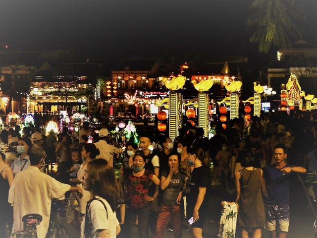Hội An show - nơi hội tụ tinh hoa văn hóa Quảng Nam - 1 Hội An show - nơi hội tụ tinh hoa văn hóa Quảng Nam - 1